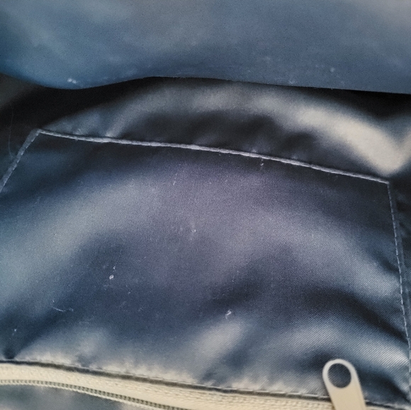 Handmade beaded tote with bamboo handles - Picture 8 of 8